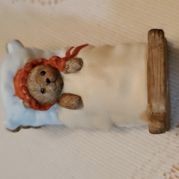 Vintage 1988 The Heirloom Tradition "Beddytime" Bear Figurine - Picture 1 of 6